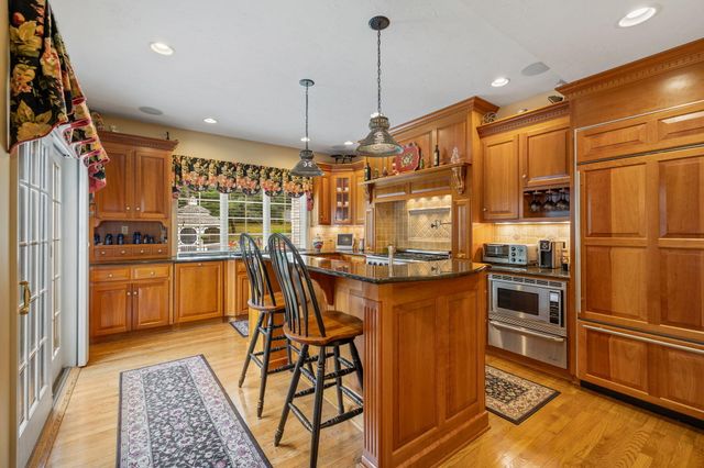 27 Openfield Road, South Dennis, MA 02660