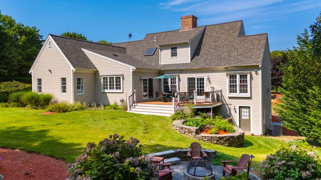 27 Openfield Road, South Dennis, MA 02660