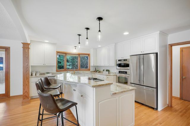 4320 Browndale Avenue, Saint Louis Park, MN 55424