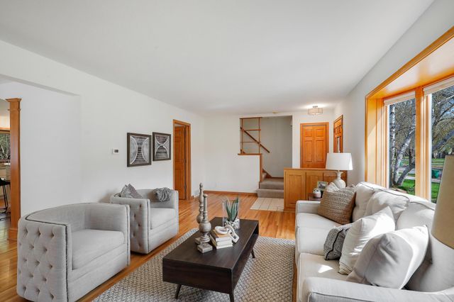 4320 Browndale Avenue, Saint Louis Park, MN 55424