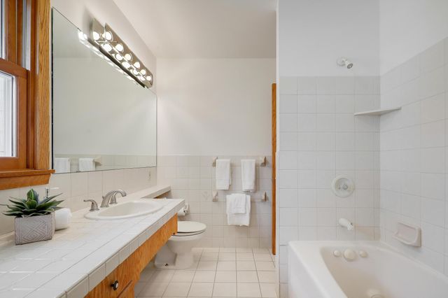 4320 Browndale Avenue, Saint Louis Park, MN 55424