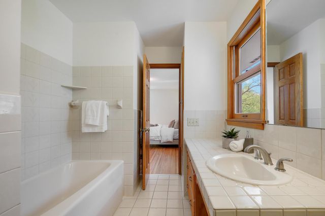 4320 Browndale Avenue, Saint Louis Park, MN 55424
