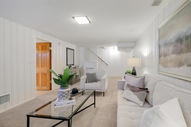 4320 Browndale Avenue, Saint Louis Park, MN 55424