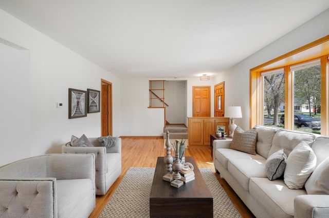 4320 Browndale Avenue, Saint Louis Park, MN 55424