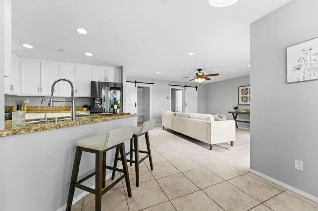 209 Journeys End, Vista, CA 92083