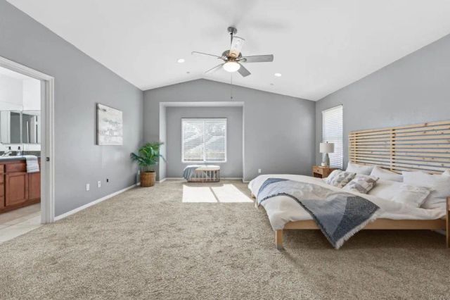 209 Journeys End, Vista, CA 92083