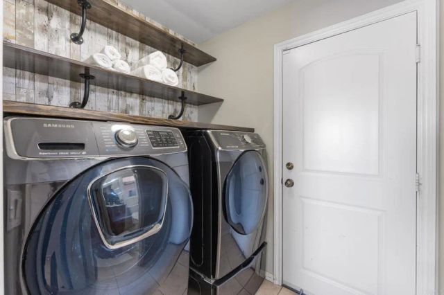 209 Journeys End, Vista, CA 92083