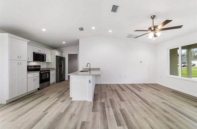 691 NE 130TH COURT, Silver Springs, FL 34488