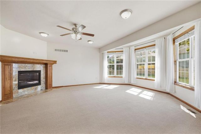 3904 SW Briarwood Oaks Drive, Blue Springs, MO 64015