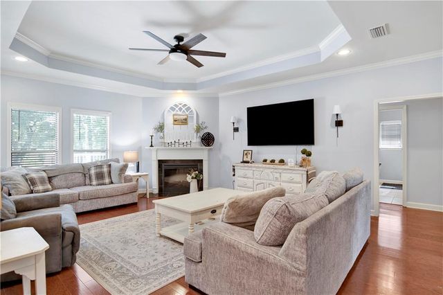 8806 Belmont Park Drive, Theodore, AL 36582