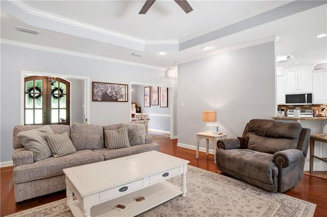 8806 Belmont Park Drive, Theodore, AL 36582