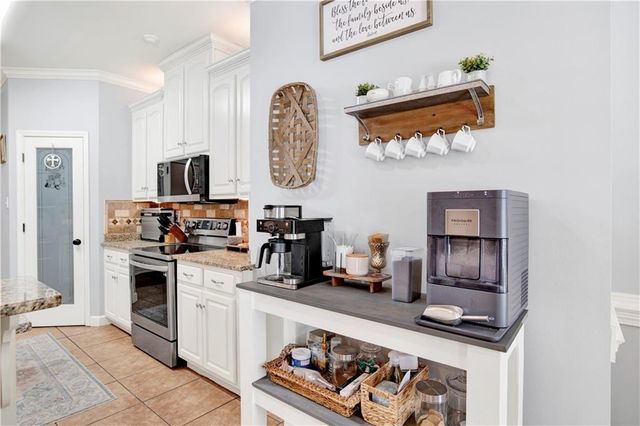 8806 Belmont Park Drive, Theodore, AL 36582