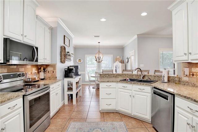 8806 Belmont Park Drive, Theodore, AL 36582