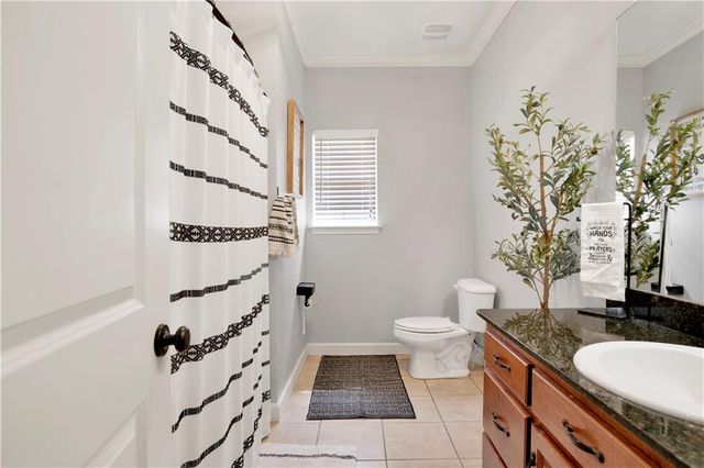 8806 Belmont Park Drive, Theodore, AL 36582