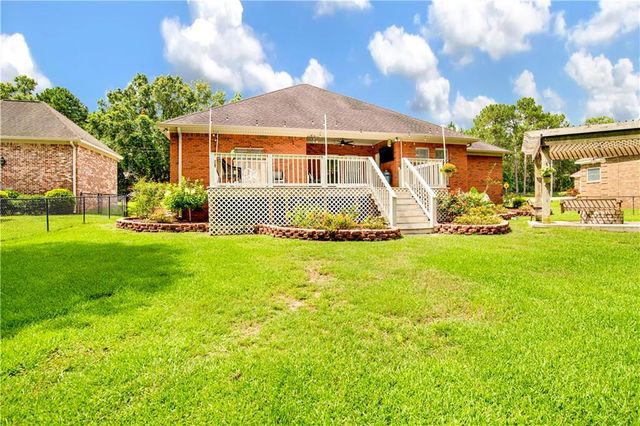 8806 Belmont Park Drive, Theodore, AL 36582