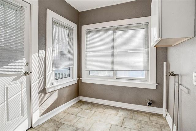 1416 W College Street, Independence, MO 64050