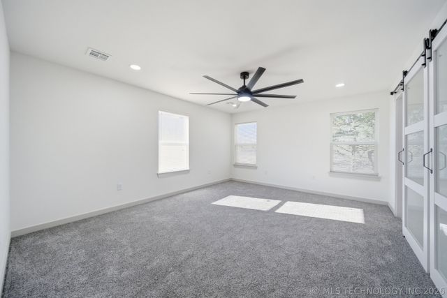 2814 N St Louis Avenue, Tulsa, OK 74106