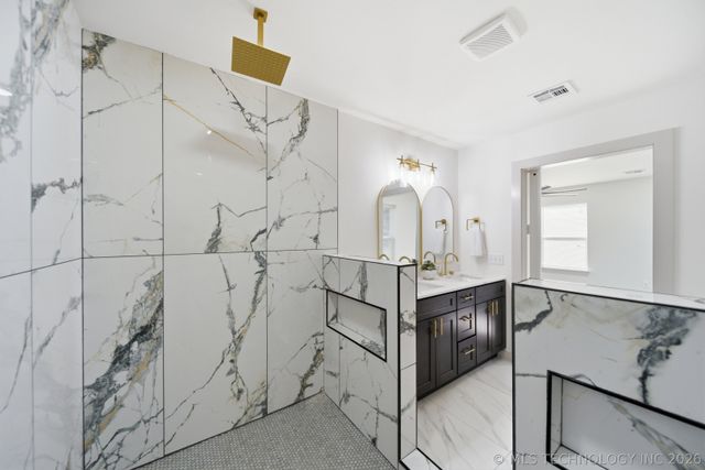 2814 N St Louis Avenue, Tulsa, OK 74106