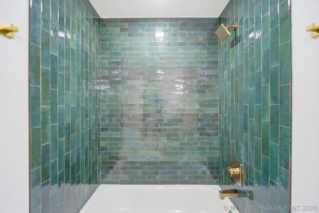 2814 N St Louis Avenue, Tulsa, OK 74106