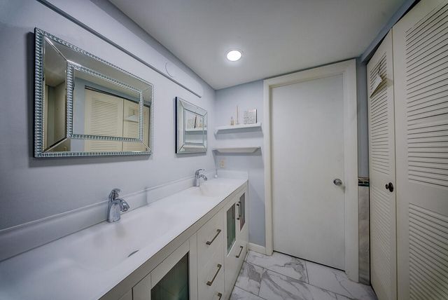 118 Lake Pine Circle A-2, Greenacres, FL 33463