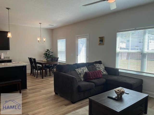 1026 Grayson Avenue, Hinesville, GA 31313