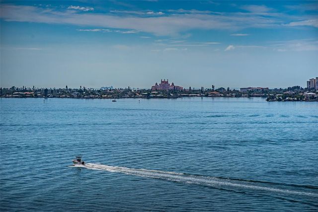 6020 SHORE BOULEVARD S 1009, Gulfport, FL 33707