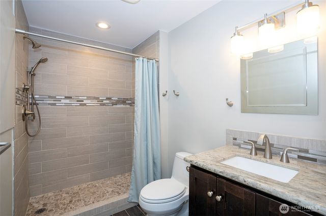 4403 Soundview Drive W, University Place, WA 98466