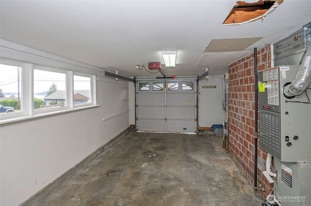 4403 Soundview Drive W, University Place, WA 98466