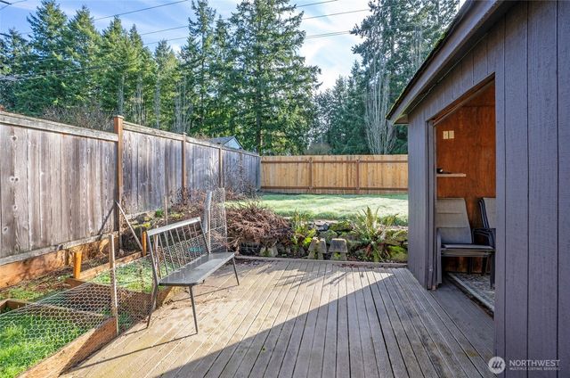 4403 Soundview Drive W, University Place, WA 98466