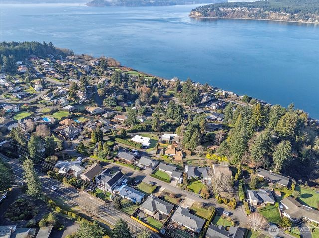 4403 Soundview Drive W, University Place, WA 98466