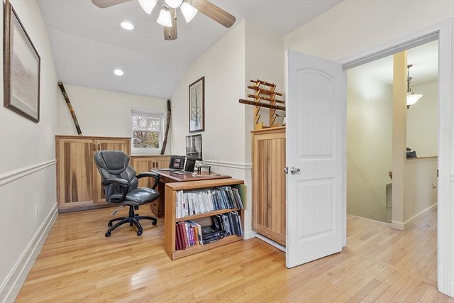 16 Fletcher Ln, Littleton, MA 01460