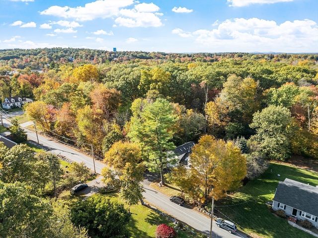 16 Fletcher Ln, Littleton, MA 01460