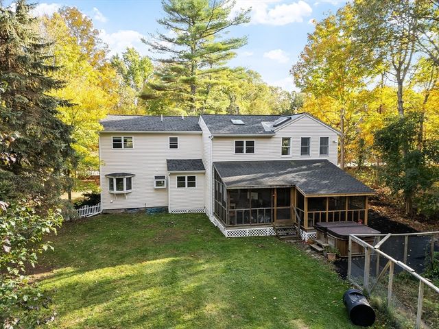 16 Fletcher Ln, Littleton, MA 01460