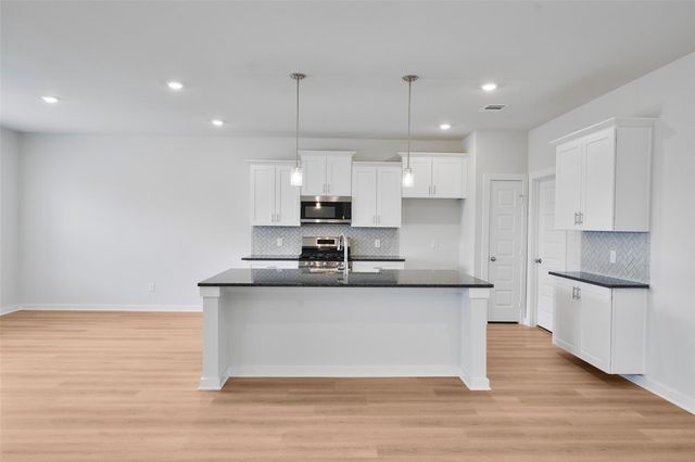 6415 Bolinas Court, Rosharon, TX 77583