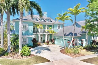 615 ISLEBAY DRIVE, Apollo Beach, FL 33572