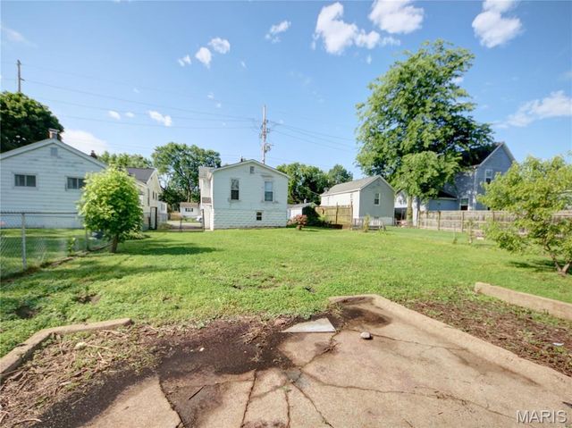 209 W Arlee Avenue, St Louis, MO 63125