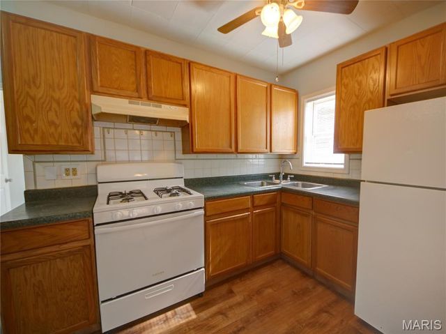 209 W Arlee Avenue, St Louis, MO 63125