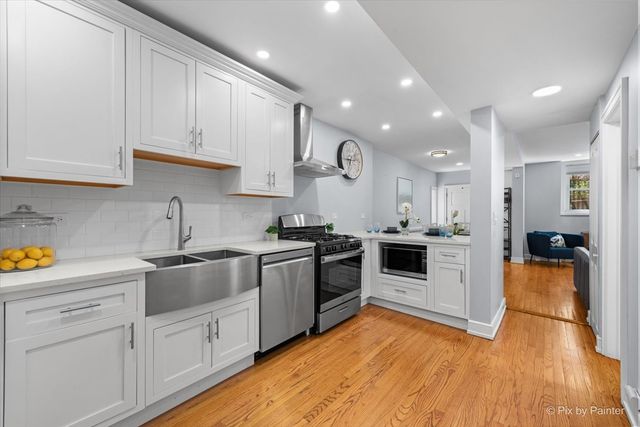 1969 N Lincoln Avenue 1, Chicago, IL 60614