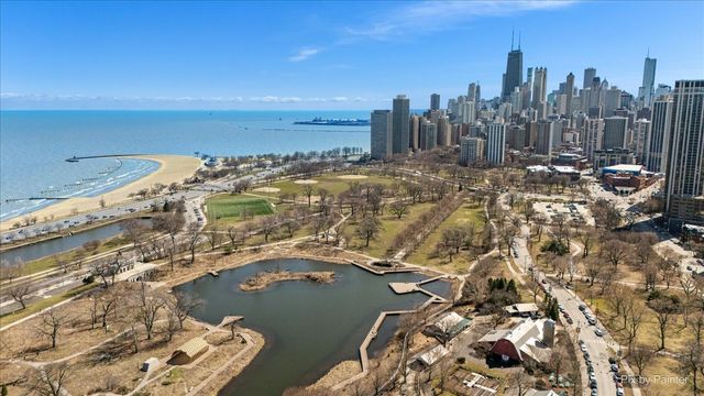 1969 N Lincoln Avenue 1, Chicago, IL 60614