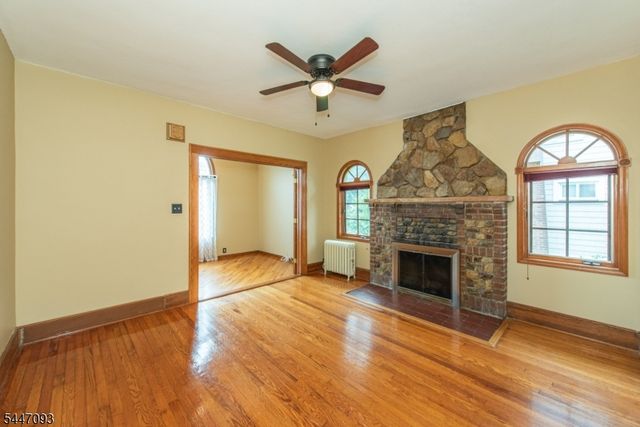 11 Farrington St, West Caldwell Twp., NJ 07006