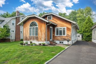 11 Farrington St, West Caldwell Twp., NJ 07006