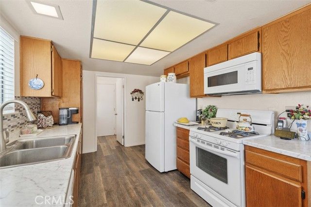 2498 Rose, Hemet, CA 92545