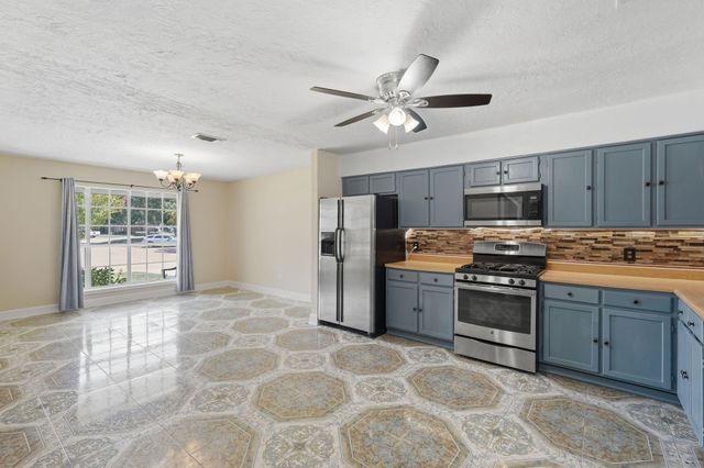 7334 Mundare Lane, Houston, TX 77086