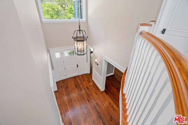 117 S BURLINGAME Avenue, Los Angeles, CA 90049