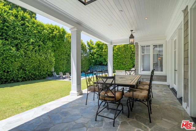 117 S BURLINGAME Avenue, Los Angeles, CA 90049