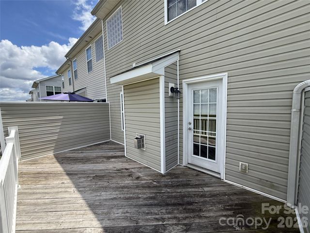 9956 Kings Parade Boulevard, Charlotte, NC 28273