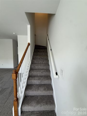 9956 Kings Parade Boulevard, Charlotte, NC 28273