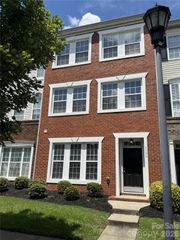 9956 Kings Parade Boulevard, Charlotte, NC 28273