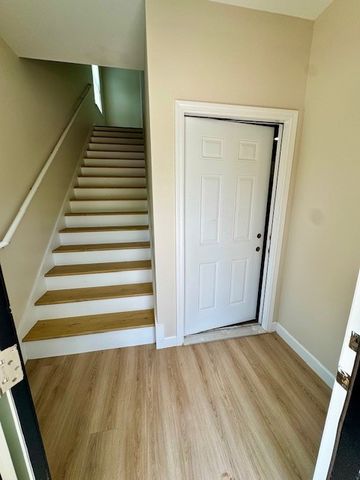 700 E Johnson Avenue B, Springdale, AR 72764