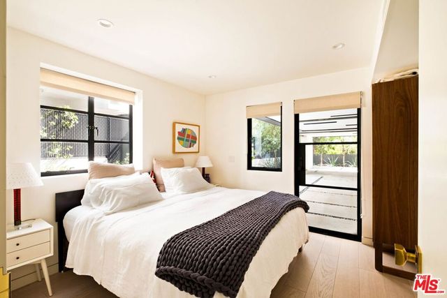2918 4th Street, Santa Monica, CA 90405